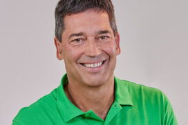 Stefan Schmitz